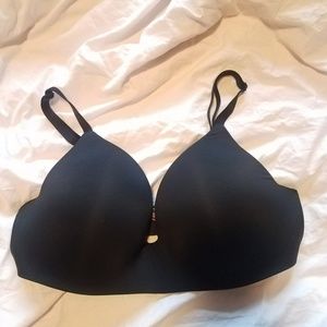 Black Victorias Secret Plunge Bra